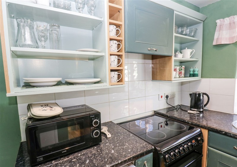 The kitchen at Ewe Cottage, Masham