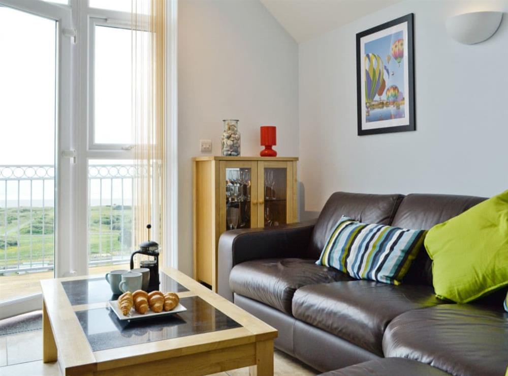 Open plan living/dining room/kitchen (photo 2) at Ewyn Y Mor in Carmarthen, Dyfed