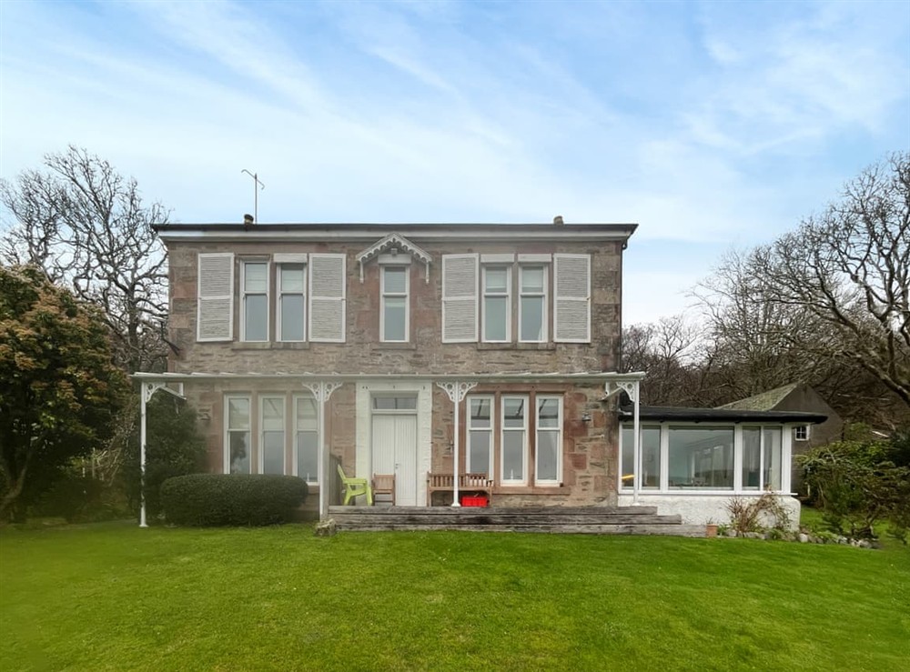 Exterior at Failte in Tighnabruaich, Argyll