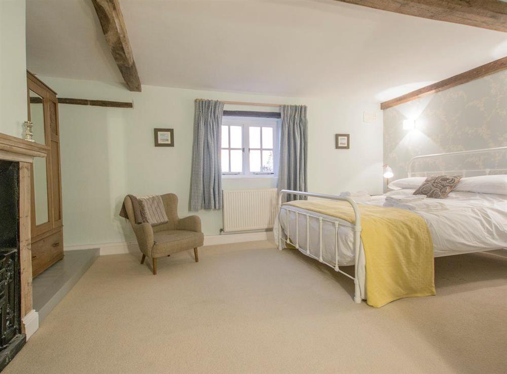 Comfortable double bedroom at Fair Meadow House in Itteringham, near Aylsham, Norfolk