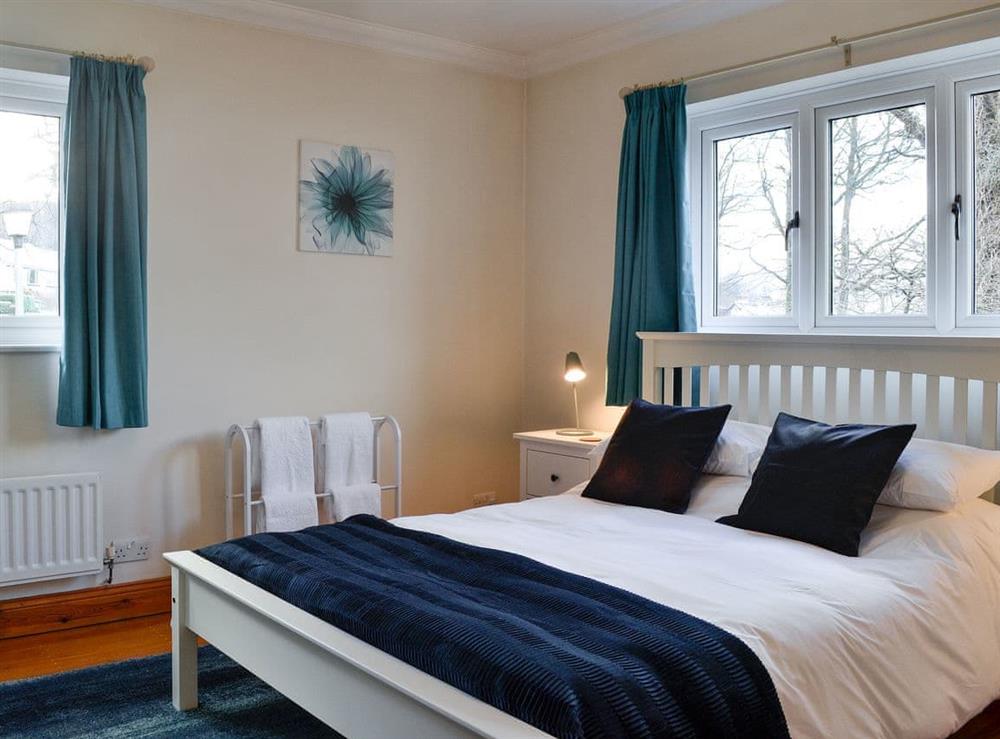 Double bedroom with en-suite at Fairfield in Keswick, Cumbria