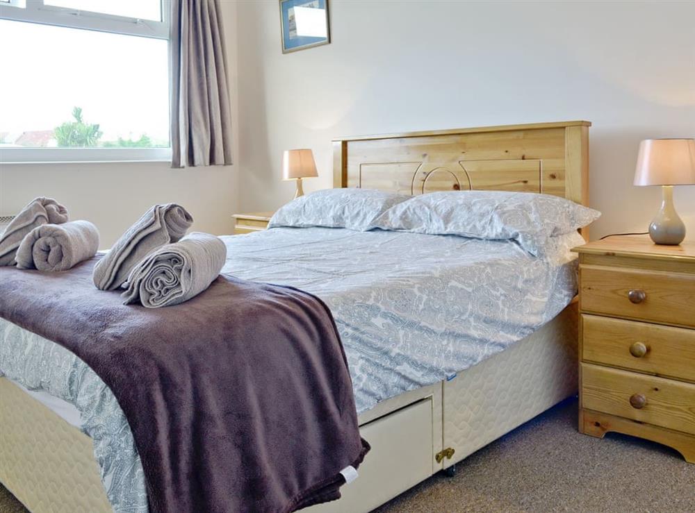 Master bedroom at Fairlawns in Fairbourne, Gwynedd