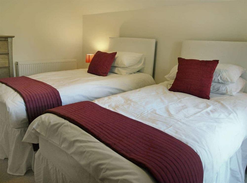 Comfortable twin bedroom at Fairview in Rockcliffe, near Dalbeattie, Dumfries and Galloway, Kirkcudbrightshire