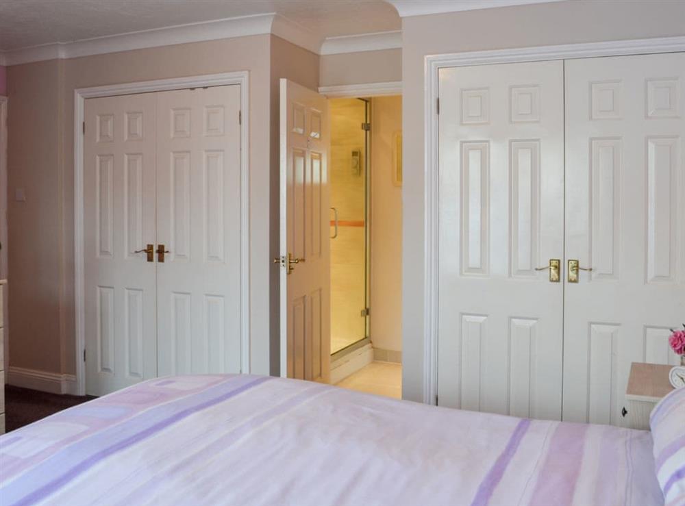 Double bedroom (photo 2) at Fairwind in Peacehaven, East Sussex