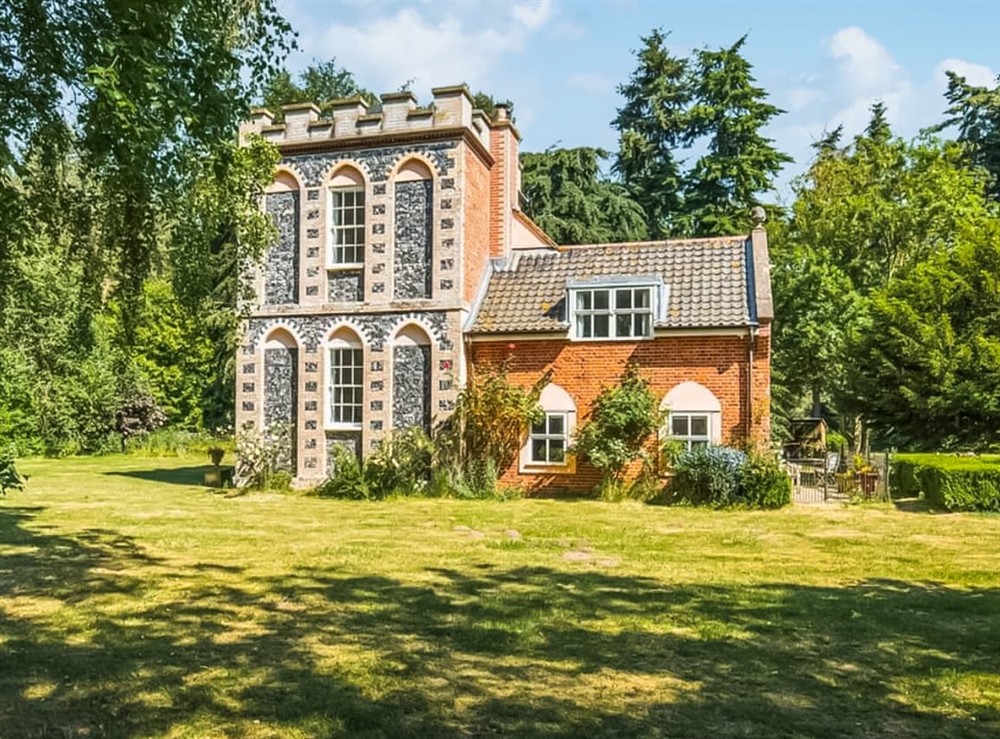 Exterior at Falconers Lodge in High Ash, Norfolk