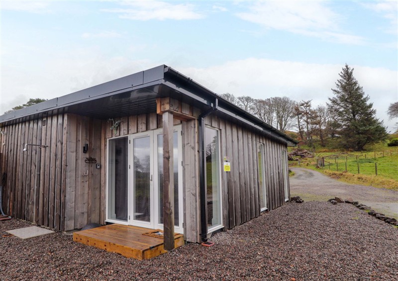 The setting at Faodail Studio, Kingsbuirgh near Uig
