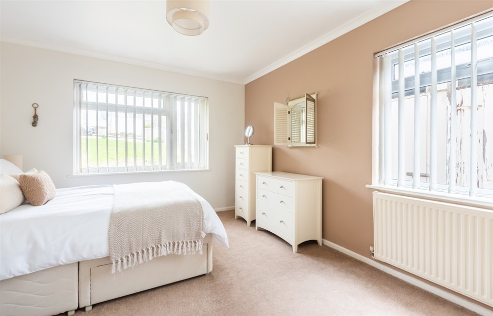 Bedroom (photo 2) at Far Away in Thurlestone