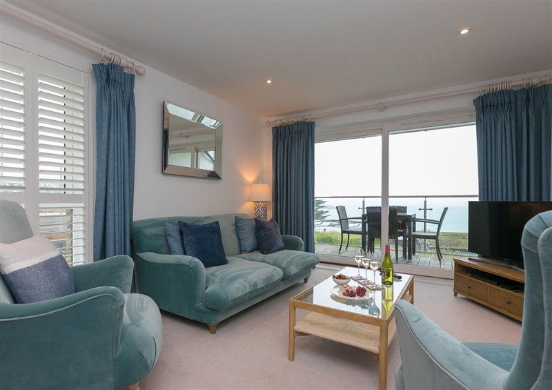 Relax in the living area (photo 2) at Far Cliffs, Carbis Bay
