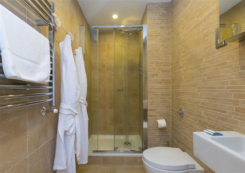 This is the bathroom at Far Cliffs, Carbis Bay