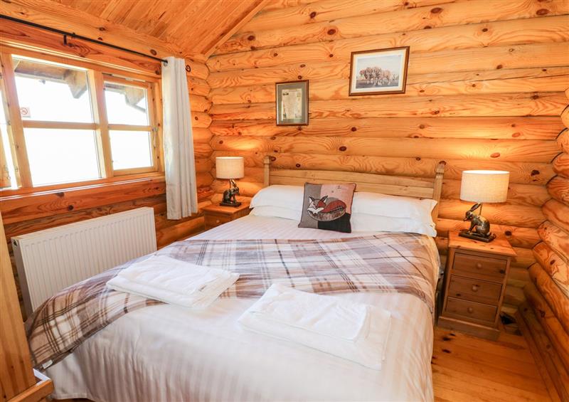 This is a bedroom at Far Coley Farm and Kilnhurst Log Cabin, Great Haywood