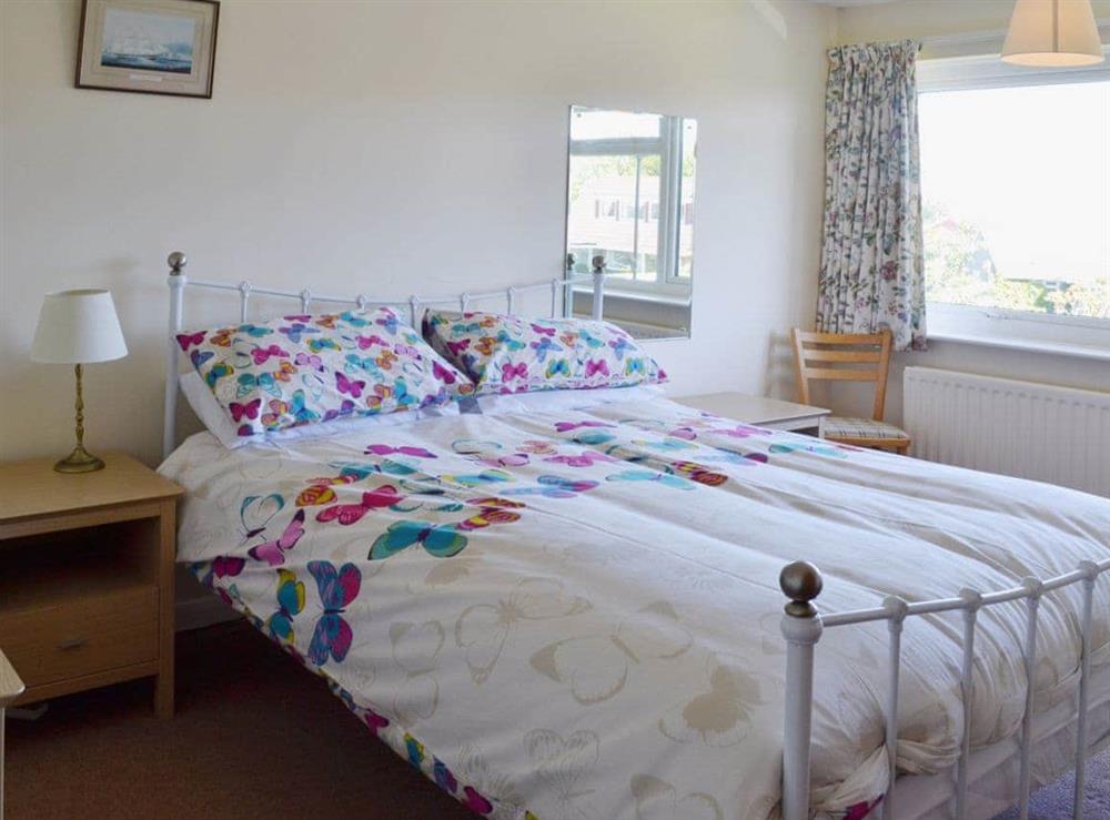 Double bedroom at Far Horizons in Seaview, Isle Of Wight