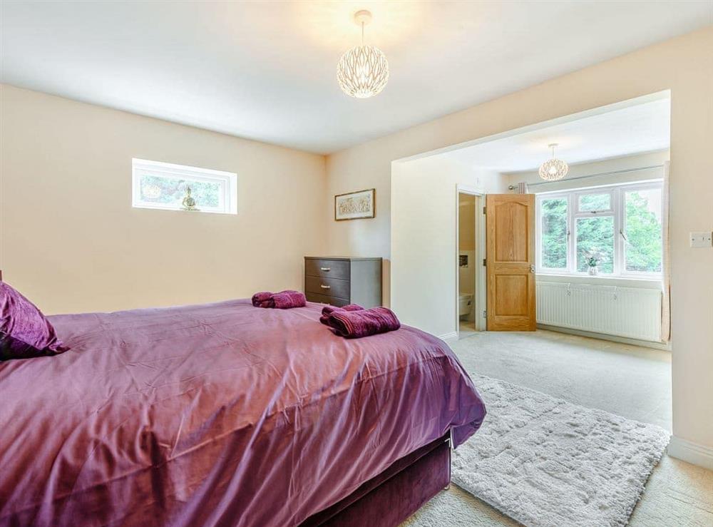 Double bedroom (photo 3) at Farm Way in Northwood, Hertfordshire