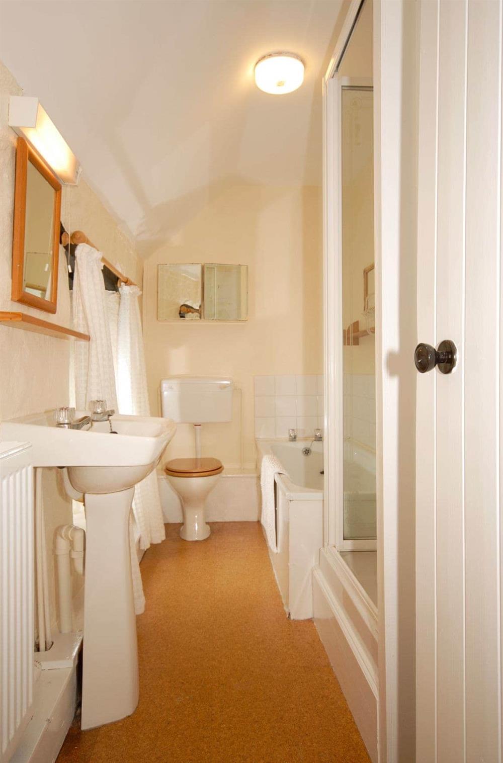 The bathroom at Farmhouse near Newgale in Near Newgale, Pembrokeshire, Dyfed