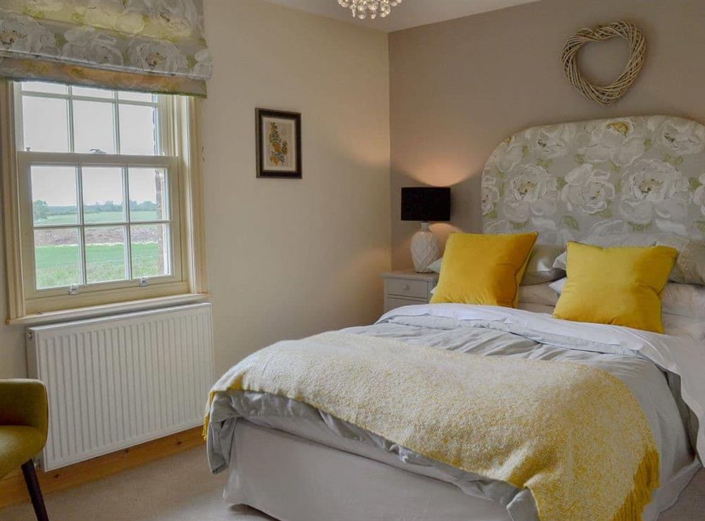 Comfy double bedroom at Farrington House in Nafferton, near Driffield, North Humberside