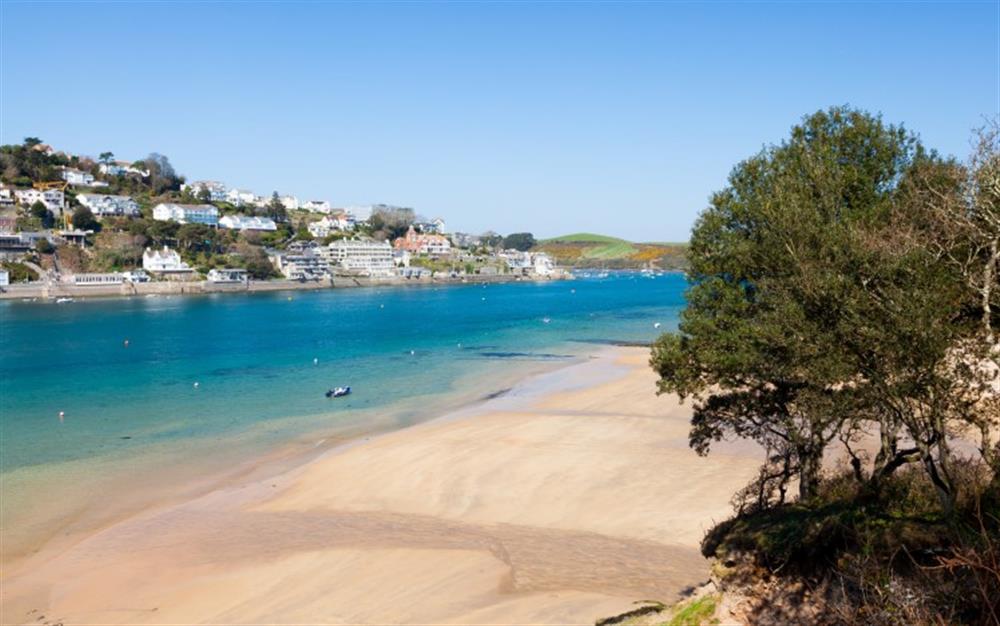 Beautiful Millbay Beach on the Salcombe Estuary is nearby. at Farthingfield in South Pool