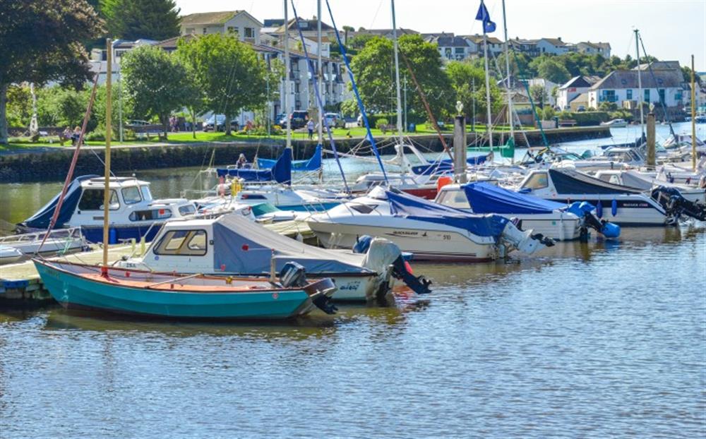 Kingsbridge has many amenities and is situated right on the estuary.