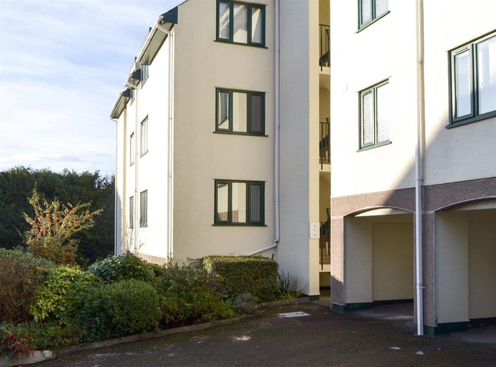 Family-sized second floor apartment at Fawn View in Bowness-on-Windermere, Cumbria