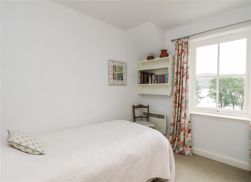 This is a bedroom (photo 2) at Fearnach Bay House, Kilmelford