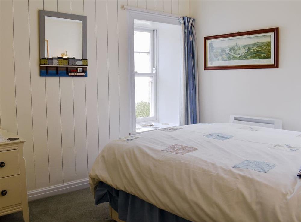 Double bedroom (photo 2) at Felicity House in Staithes, near Whitby, North Yorkshire
