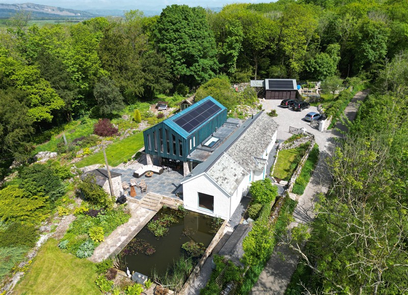 Outside Fell End Cottage
