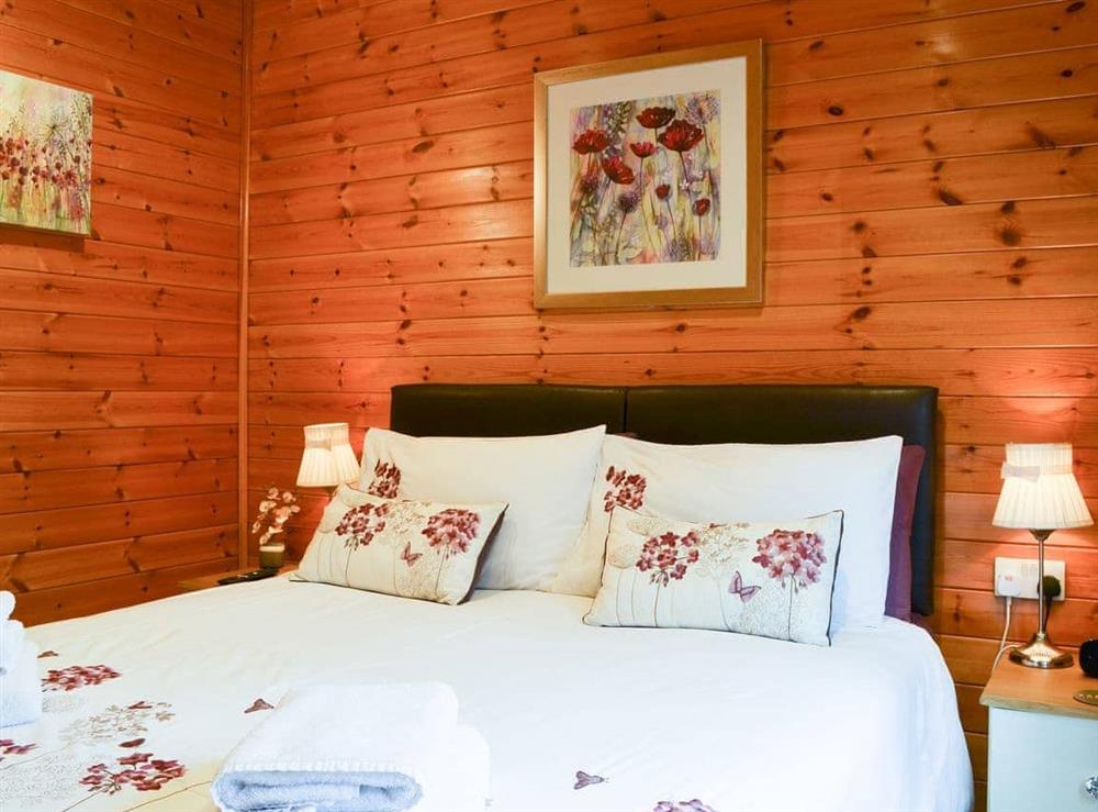 Relaxing double bedroom at Fell Foot Lodge in Keswick, Cumbria