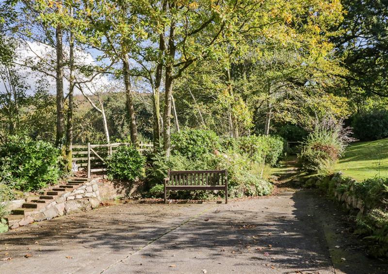 Enjoy the garden at Fell Foot, Santon Bridge near Eskdale Green