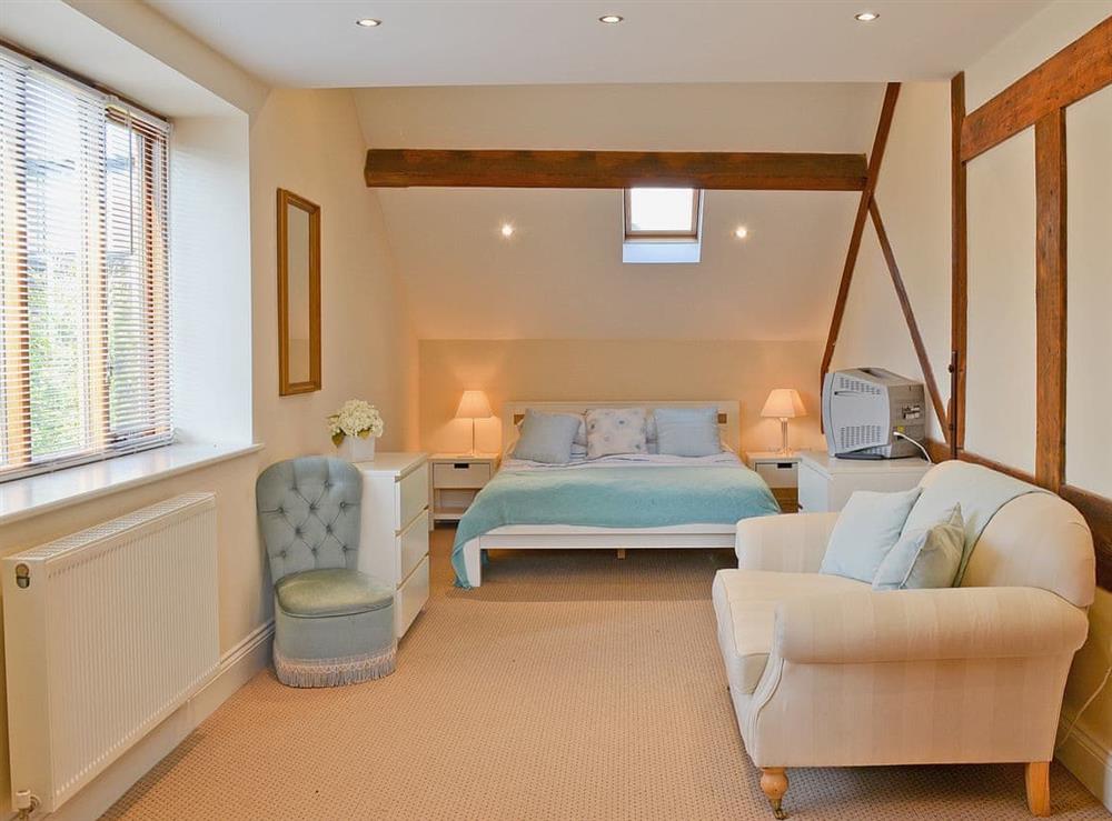 Double bedroom at Fenn House in Alvechurch, Worcestershire