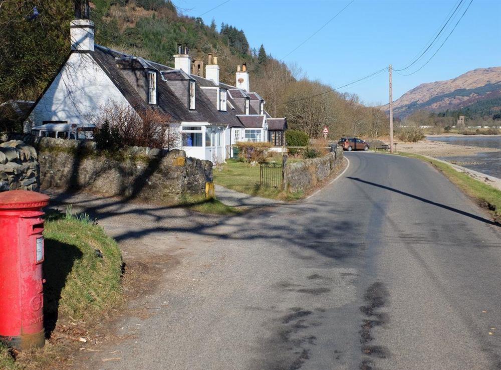 Delightful waterfront located holiday home at Fern Cottage in Ardentinny near Dunoon, Argyll