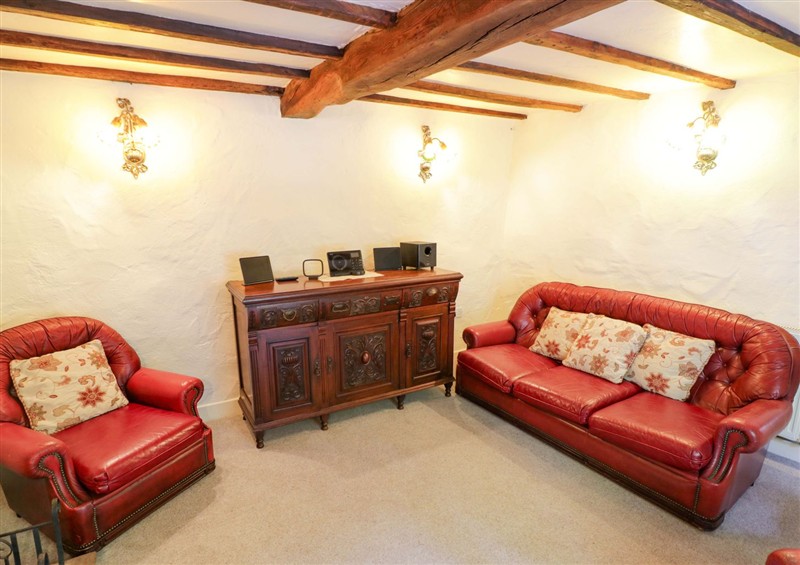 The living area at Fern Cottage, Cofton Hackett