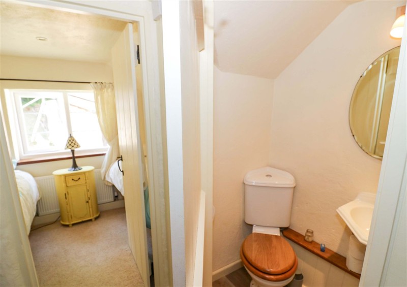 This is the bathroom at Fern Cottage, Cofton Hackett