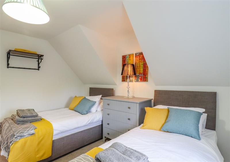 One of the 3 bedrooms (photo 3) at Fern Cottage, Elsworth