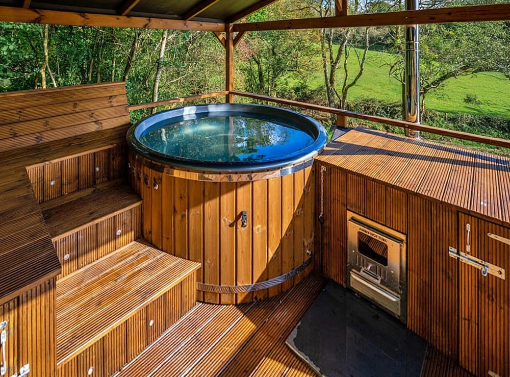 Hot tub at Fern Cottage in Tunbridge Wells, Kent