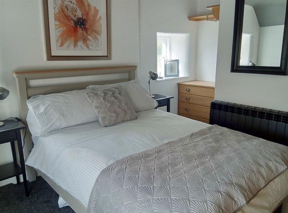Light and airy double bedroom at Fern Cottage in Whitby, North Yorkshire