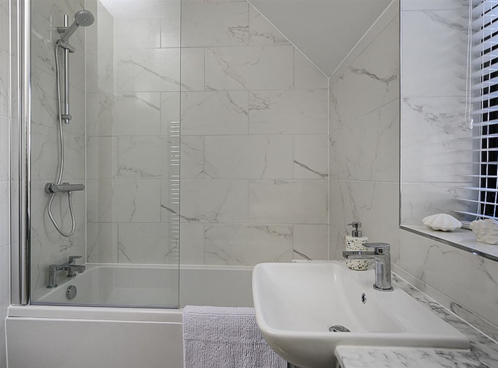 Bathroom (photo 5) at Fern House in Drybrook, near Forest of Dean, Gloucestershire