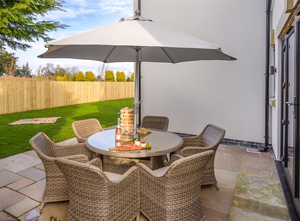 Outdoor eating area (photo 2) at Fern House in Drybrook, near Forest of Dean, Gloucestershire