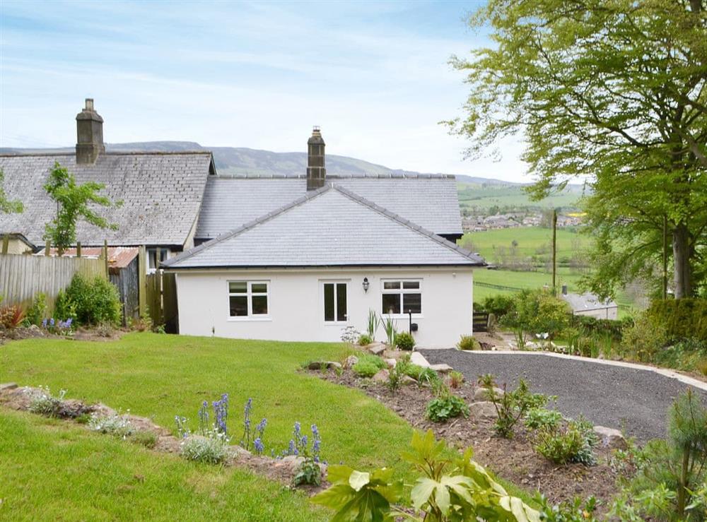 Wonderful holiday property in a picturesque setting at Ferncliffe Cottage in Thropton, near Morpeth, Northumbria, Northumberland