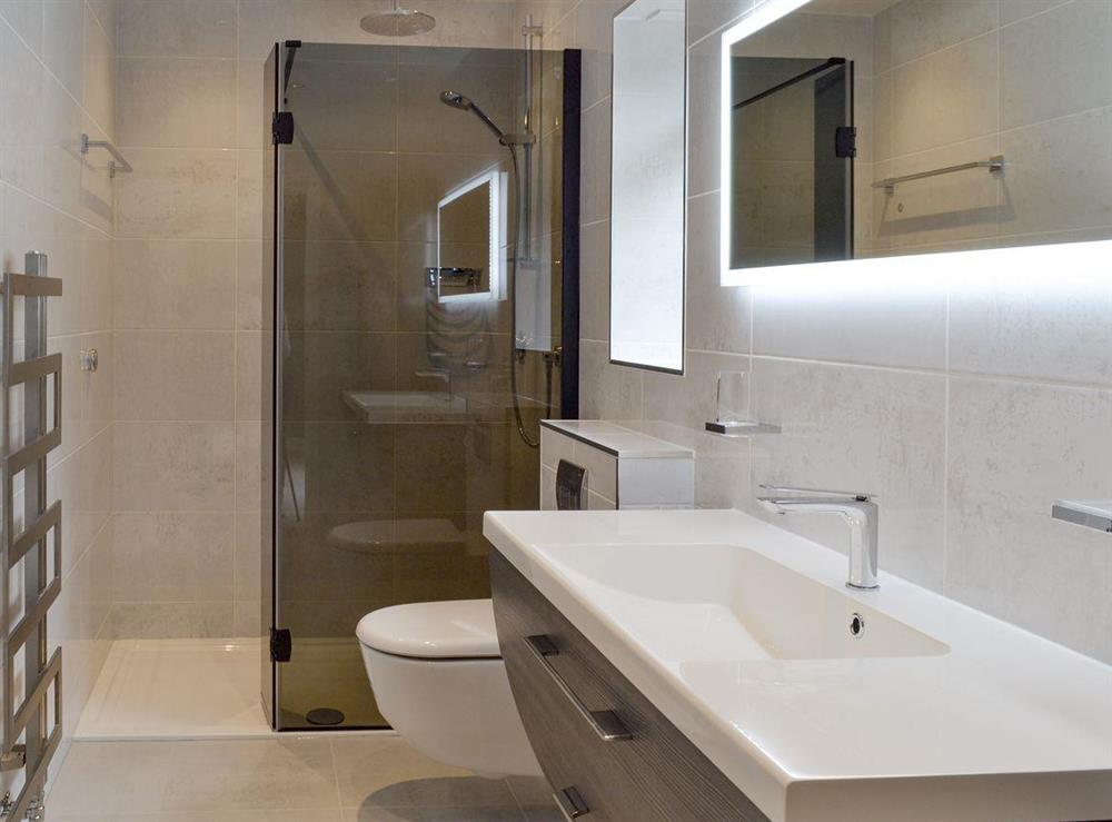 Luxurious en-suite shower room at Fernhill Cottage in Oxenhope, near Haworth, West Yorkshire