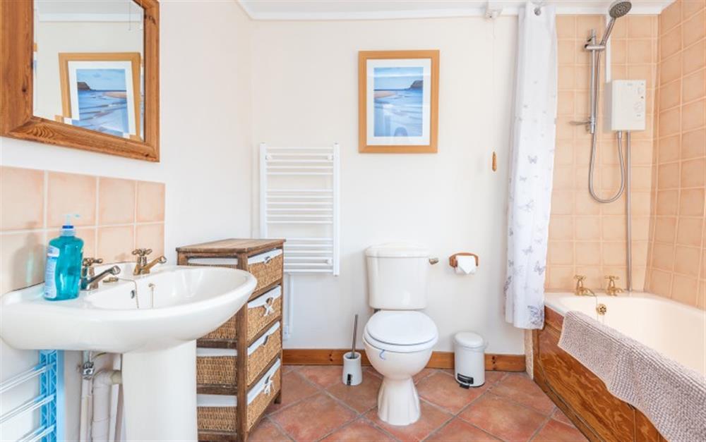 Bathroom at Fernleigh Cottage in St Mabyn