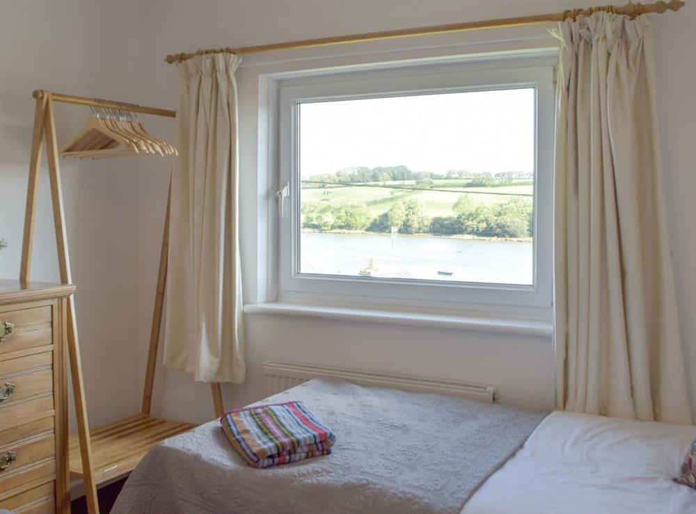 Twin bedroom (photo 2) at Ferry View in St Dogmaels, Dyfed