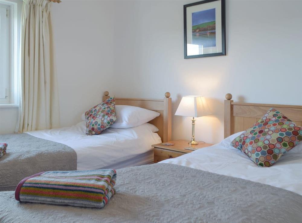Twin bedroom at Ferry View in St Dogmaels, Dyfed
