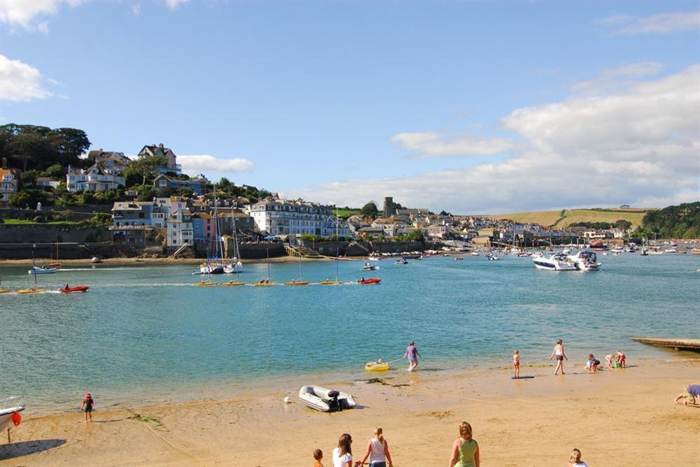 East Portlemouth beach (dog friendly all year round) is just a few steps away at Ferrycot in East Portlem'th, Salcombe