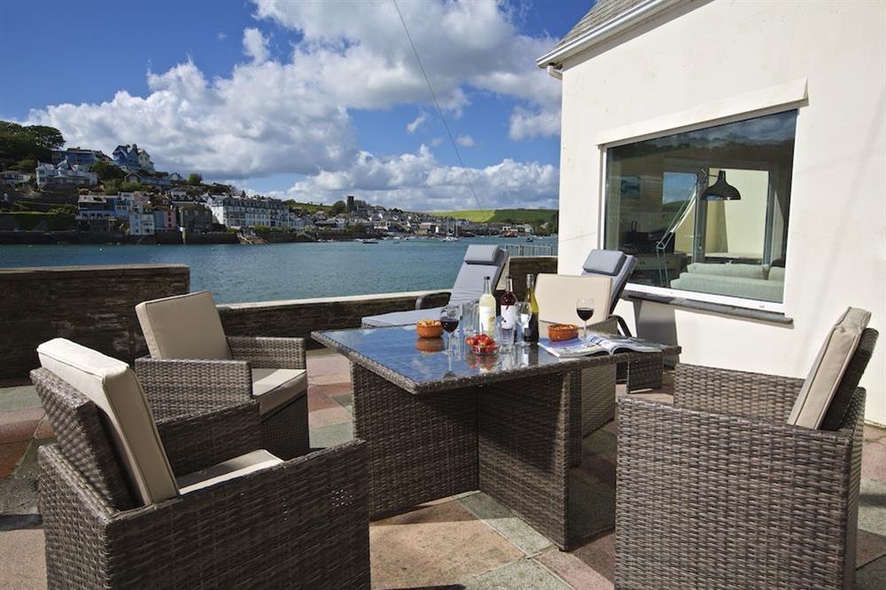 Sundrenched terrace perfect for watching boats sail past at Ferryside in East Portlemouth, Salcombe