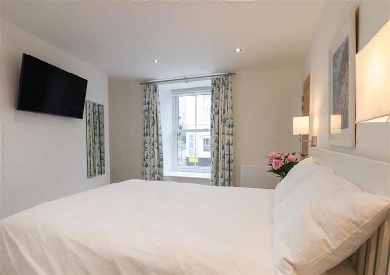 One of the 2 bedrooms (photo 2) at Ferryside, Kingswear