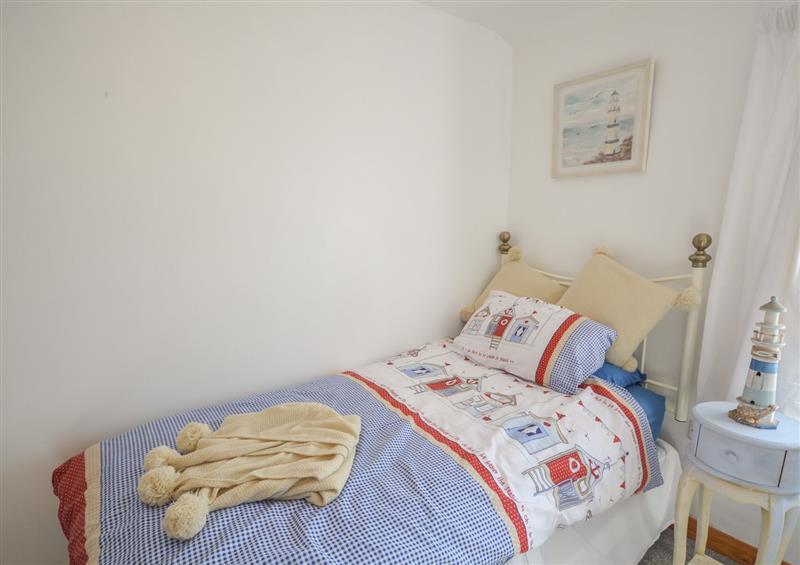This is a bedroom at Ffrwd, Rhosneigr