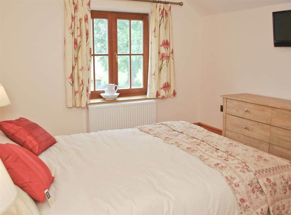 Double bedroom (photo 2) at Ffynnon Meredydd Farm House in Mydroilyn, near Aberaeron, Ceredigion., Dyfed