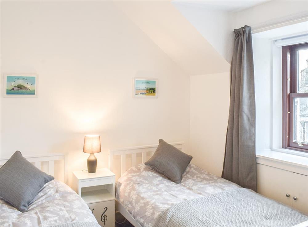 Twin bedroom at Fiddlers Rest in Ballantrae, Ayrshire