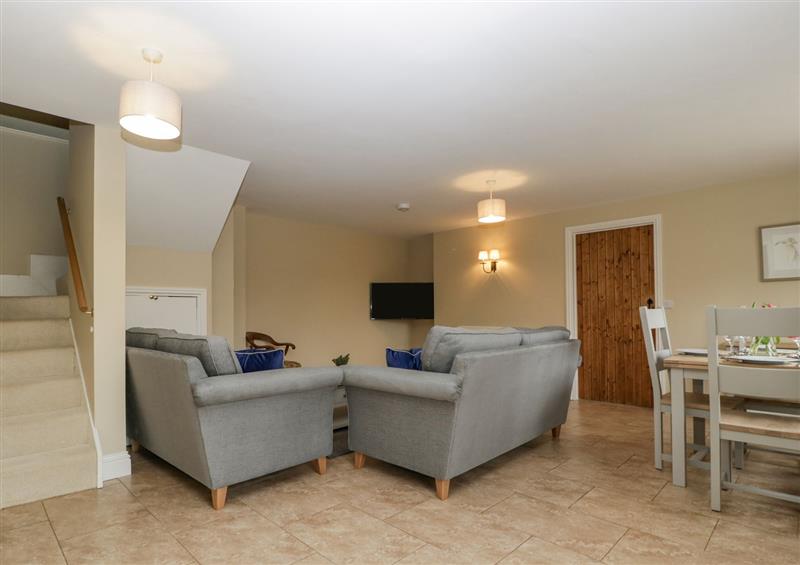 Enjoy the living room at Field View Cottage, Bourton-On-The-Water