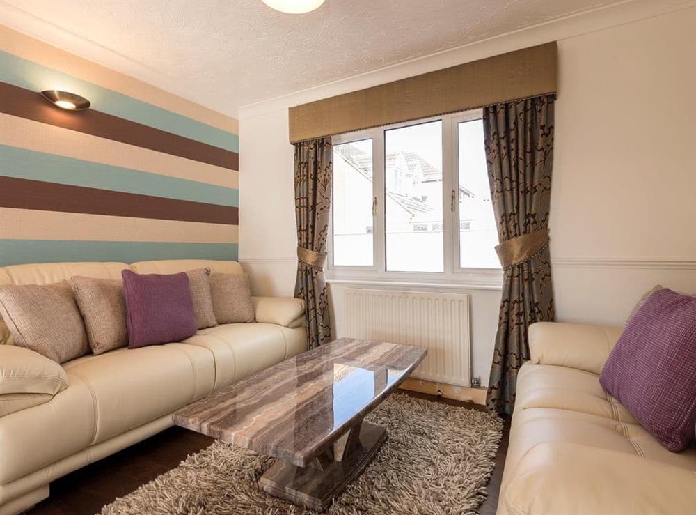 Comfortable living room (photo 3) at Field View in Skegness, Lincolnshire