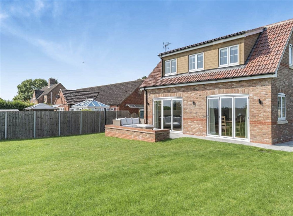 Exterior (photo 3) at Field View in South Kyme, near Boston, Lincolnshire