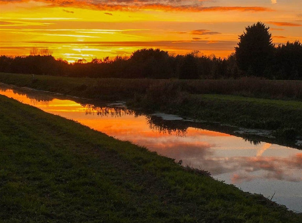 Surrounding area (photo 4) at Field View in South Kyme, near Boston, Lincolnshire